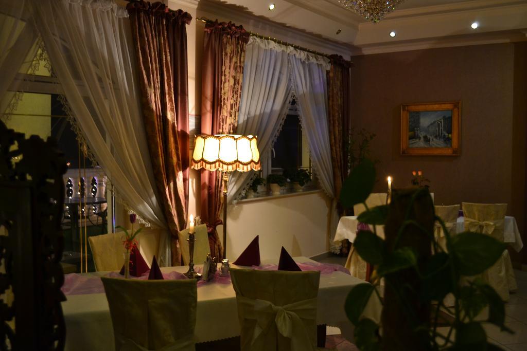 Hotel Palac Akropol لوبلين المظهر الخارجي الصورة