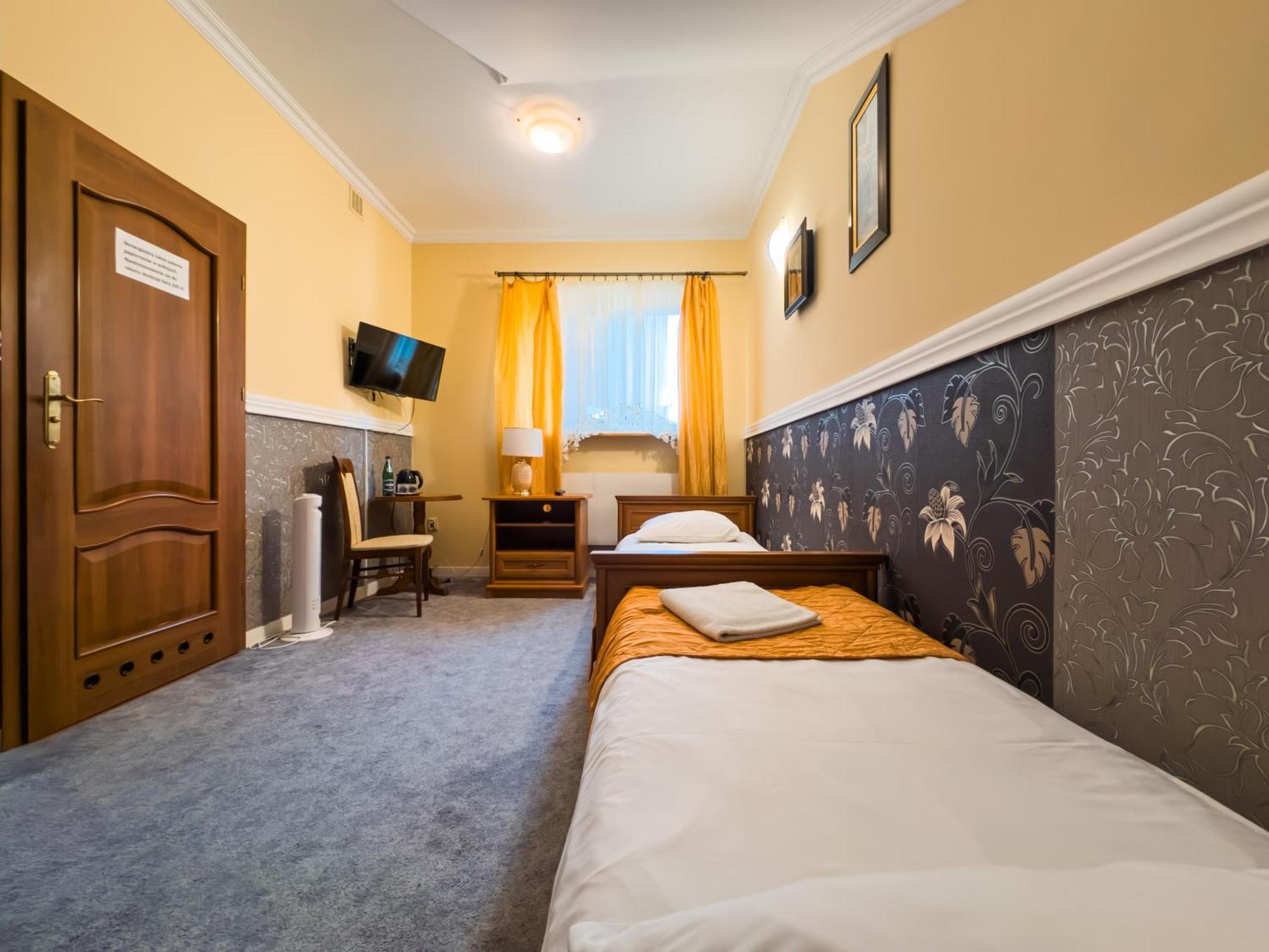 Hotel Palac Akropol لوبلين المظهر الخارجي الصورة