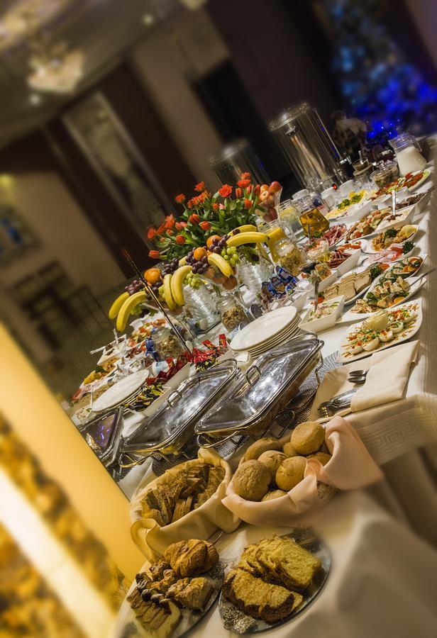 Hotel Palac Akropol لوبلين المظهر الخارجي الصورة